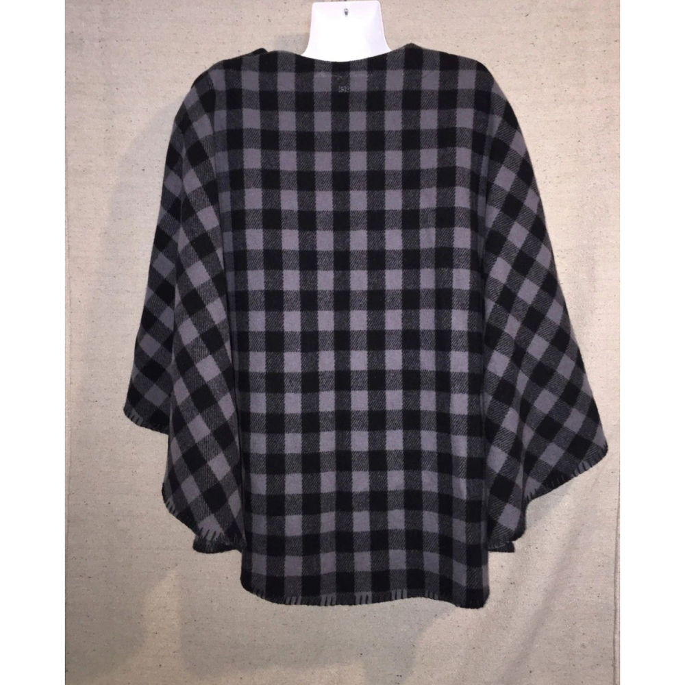 Stormy Kromer Wool Buffalo Plaid Gray Black Poncho Cape Shawl Women’s OS New - Picture 4 of 10